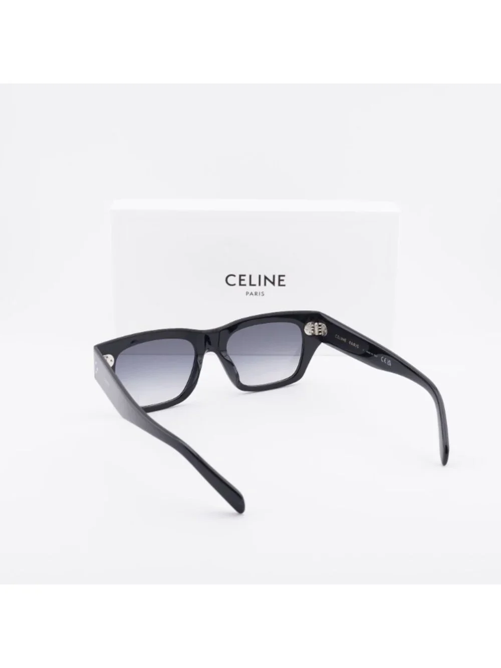 Celine model cl40297u